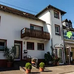 Apartmán Und Gaestezimmer Reis-kohl Mehring (Rhineland-Palatinate)