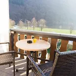 Und Gaestezimmer Reis-kohl 梅灵
