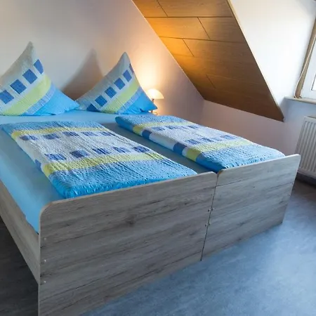 Und Gaestezimmer Reis-kohl *