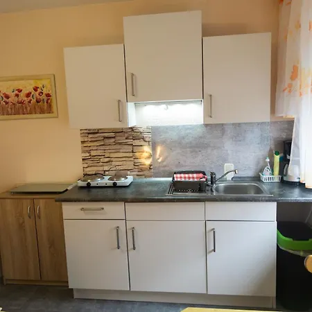 Und Gaestezimmer Reis-kohl ميهرينغ