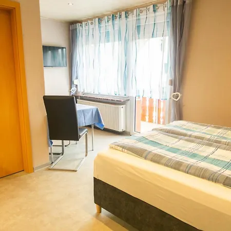 Appartement Und Gaestezimmer Reis-kohl Mehring (Rhineland-Palatinate)