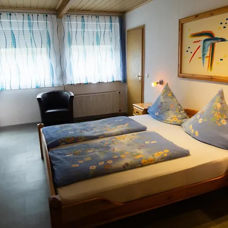 Und Gaestezimmer Reis-kohl