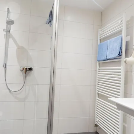 شقة Und Gaestezimmer Reis-kohl ميهرينغ