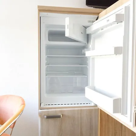 Und Gaestezimmer Reis-kohl * Mehring (Rhineland-Palatinate)