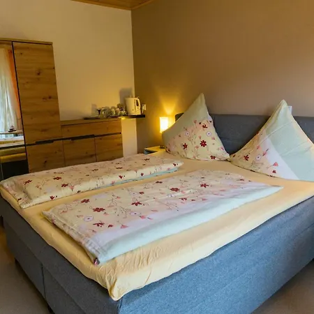 Und Gaestezimmer Reis-kohl Appartement