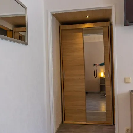 Und Gaestezimmer Reis-kohl Mehring (Rhineland-Palatinate)