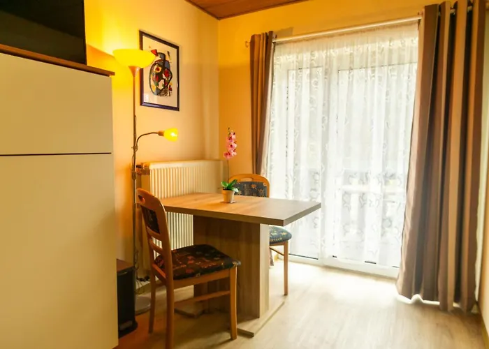 Und Gaestezimmer Reis-kohl