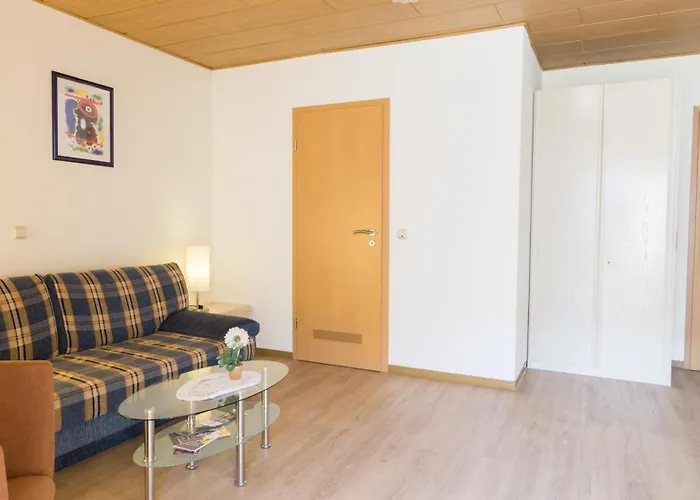 Und Gaestezimmer Reis-kohl * Mehring (Rhineland-Palatinate)