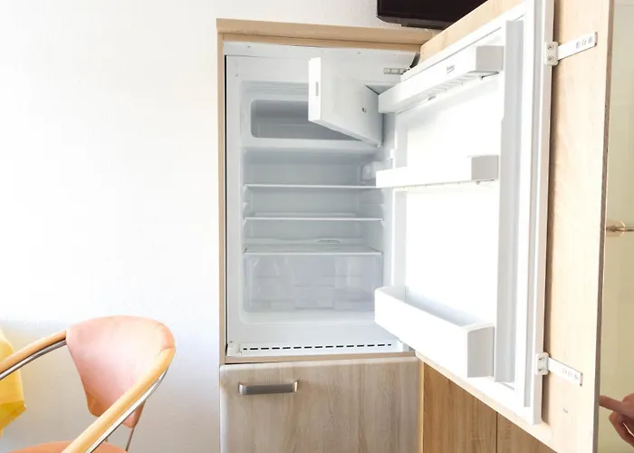 Und Gaestezimmer Reis-kohl * Mehring (Rhineland-Palatinate)