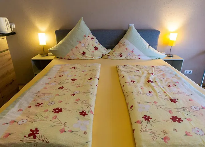 Und Gaestezimmer Reis-kohl Apartment Mehring (Rhineland-Palatinate)