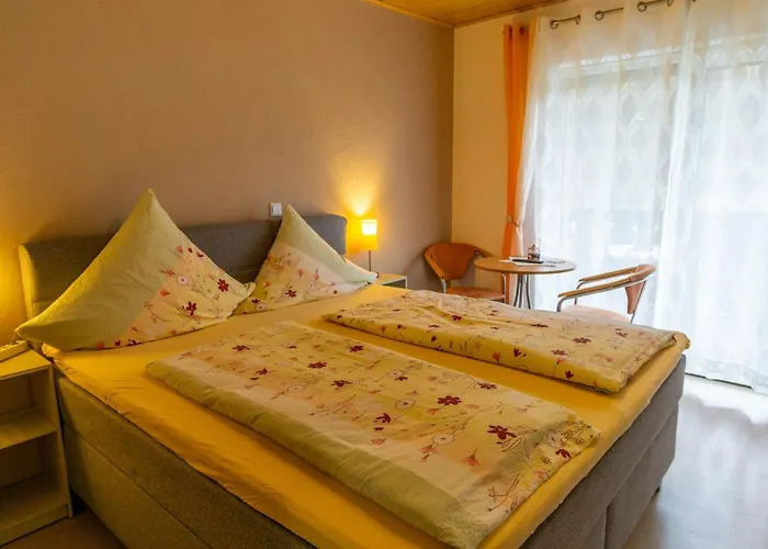 Und Gaestezimmer Reis-kohl *