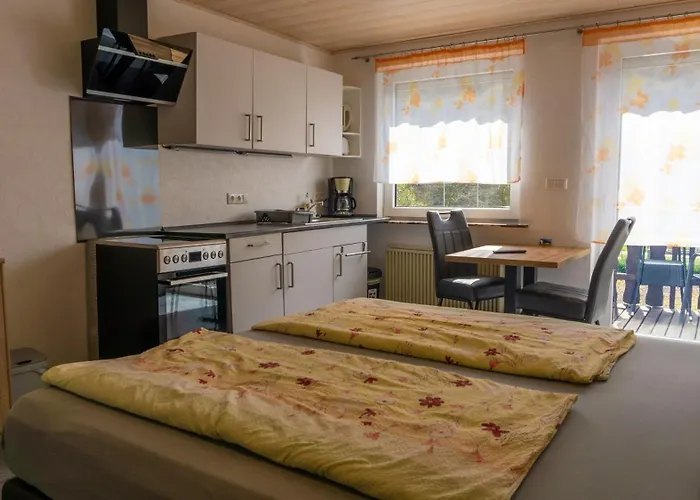 Und Gaestezimmer Reis-kohl * Mehring (Rhineland-Palatinate)